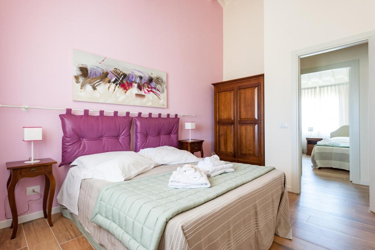 Apartamento Le Residenze Chianni Exterior foto