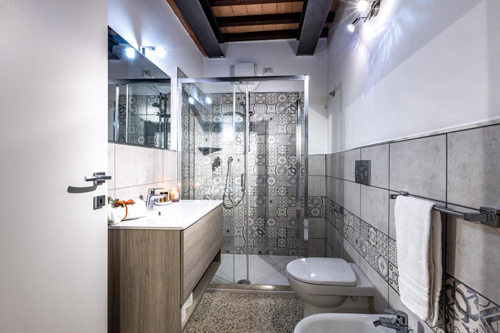 Apartamento Le Residenze Chianni Exterior foto